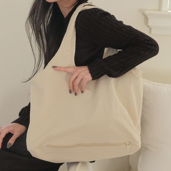 텐포켓 나일론 보부상 숄더백