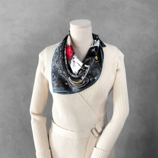 [베네]하트비트 실크 쁘띠 스카프