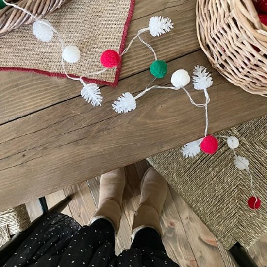 PomPom Pine Lamp 폼폼파인램프