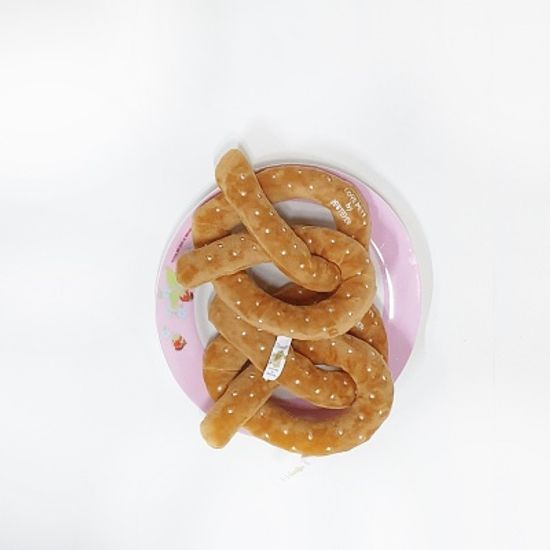 Love pets Pretzel (프리첼)