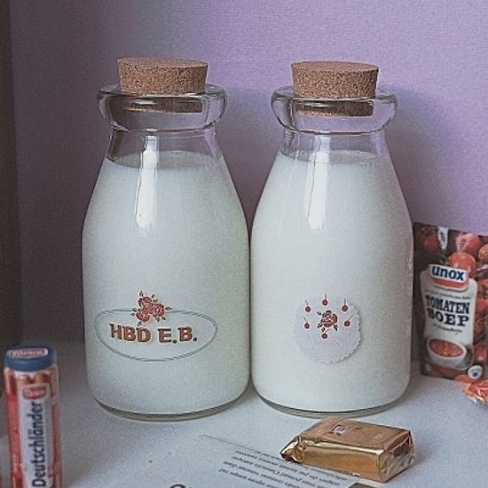 레터링인쇄-2p 열정,열렬한사랑,기쁨  빨간장미우유병