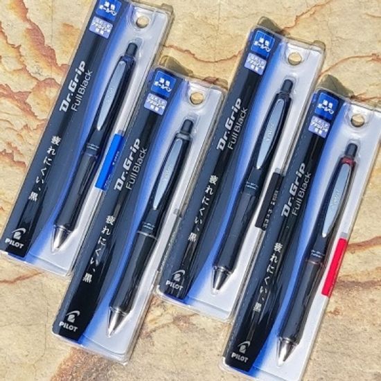 파이롯트 0.7mm 저점도 유성볼펜-닥터그립 풀블랙 80F