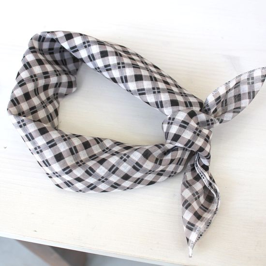 잔체크 (손수건 스카프)