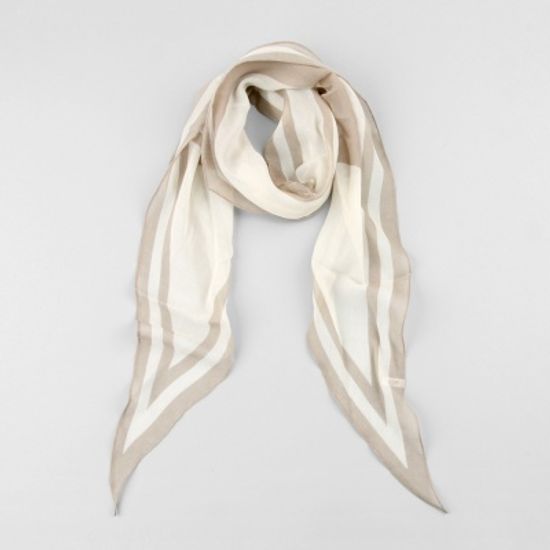 [베네]H 빅마름모 스카프