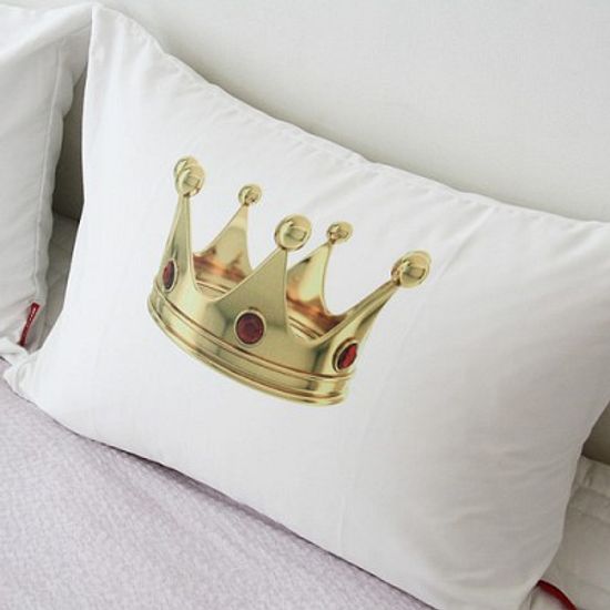 the crown 베개커버 (50x70)