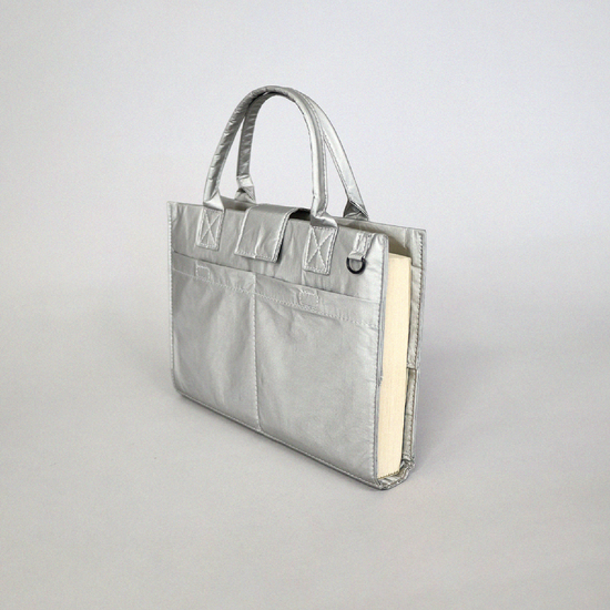 북 메이트 북 커버백_실버 L (민음사 세계문학전집)