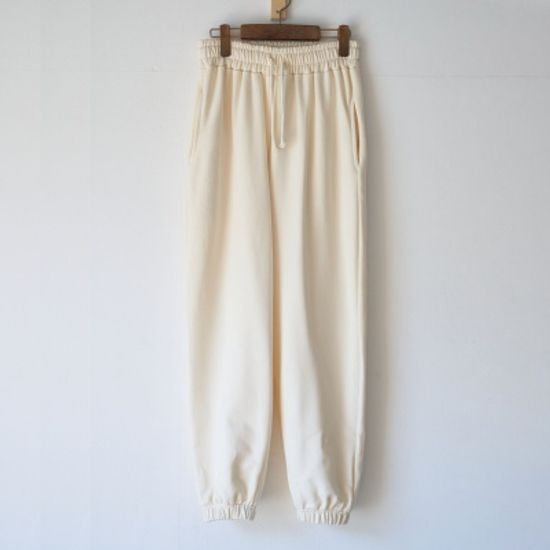 Sweat pants emblem (ivory)