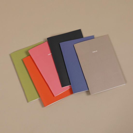 핑크풋 투엘브플래너