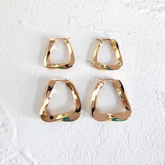 럭셔리 꼬임 삼각형 링 유광 귀걸이 빅사이즈 이어링