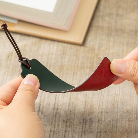 [무료각인]오브리즈 시그니처 양면 가죽 북마크