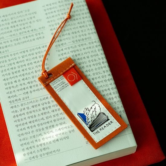 THE READER 북마크