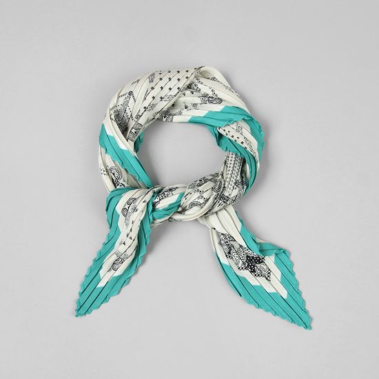 [베네]페이즐리 플리츠 스카프