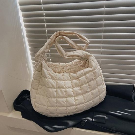 퀄팅 패딩 오버사이즈 숄더 크로스백 보부상 가방