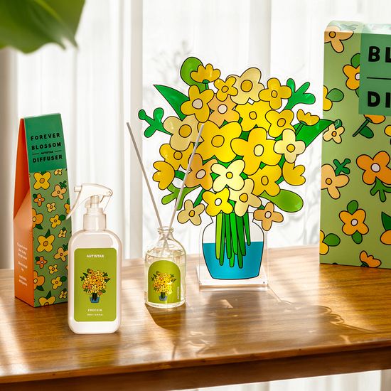 포에버블라썸 룸스프레이 - 프리지아