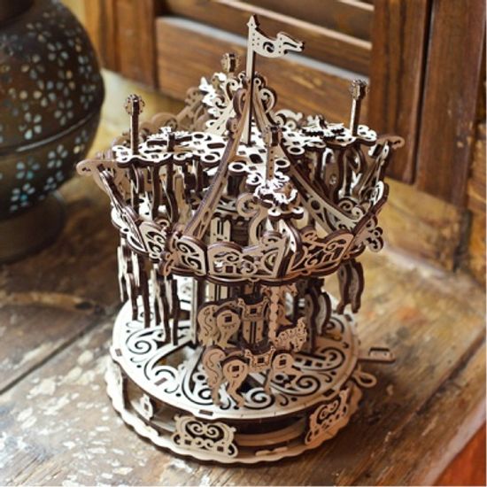 회전목마(Carousel)