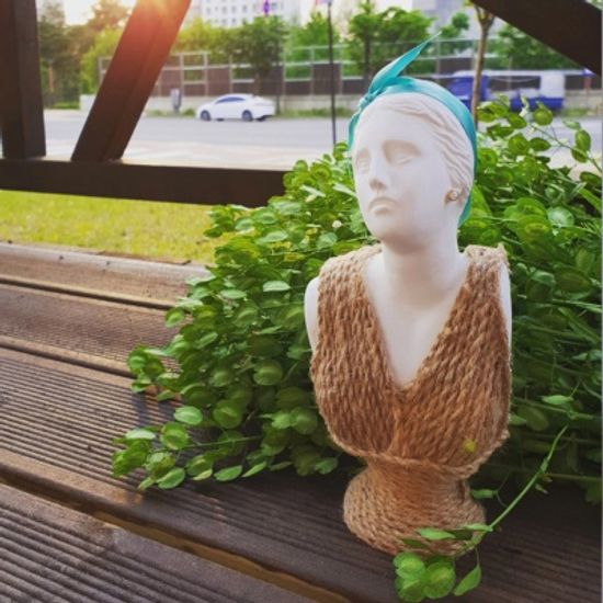 패션 반다나 니오베 소형 미니 석고상화분 20cm+리본