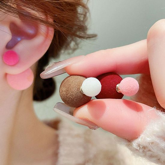 벨벳 컬러볼 블랙 레드 핑크 블루 포인트 패션 귀걸이