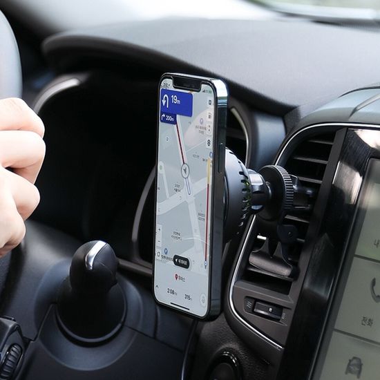 맥세이프 아이스쿨링 차량용 15W 고속무선충전 거치대