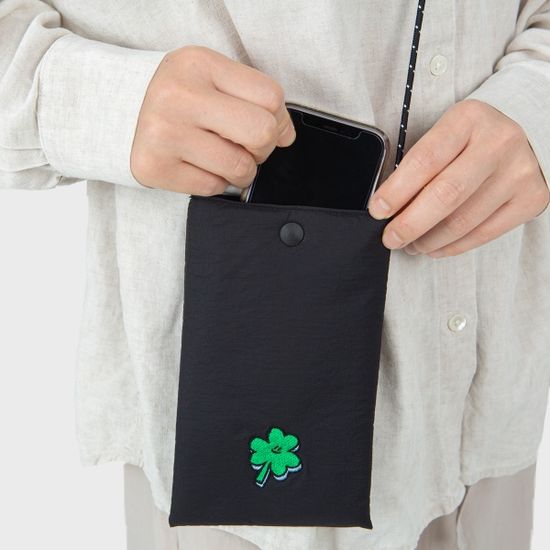 Airy 핸드폰 가방 - Happy Clover