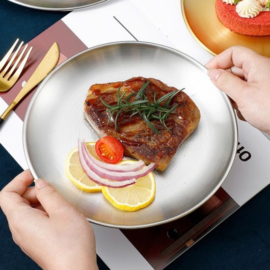 홈인쿡 플랫원형 스텐 접시 4p세트(20cm) (실버) 그릇