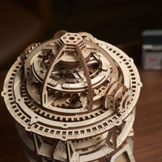 투르비용 테이블 시계(Tourbillon Table Clock)