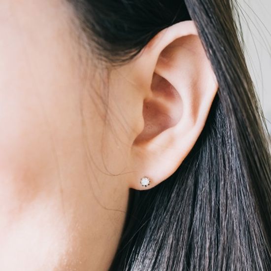 실버 오팔 원석 볼 피어싱 탄생석 