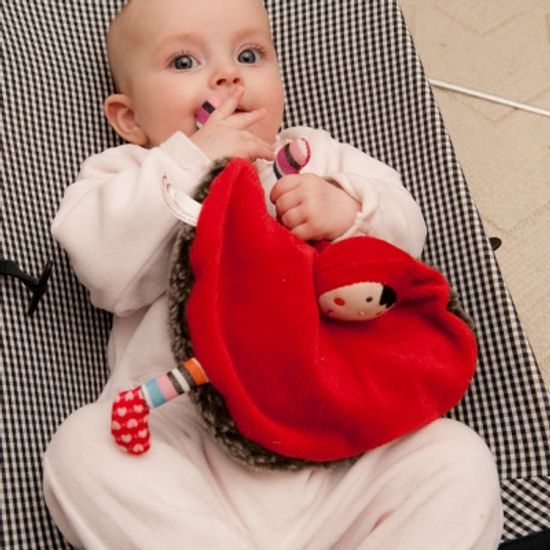 에불로보 프랑스 애착인형 울프와 빨간두건쓴 소녀