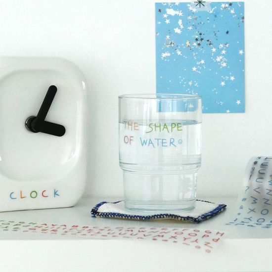 아이코닉 두들 알파벳 키스컷 테이프