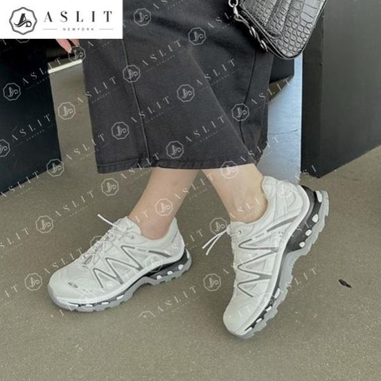 [애슬릿]여성 데일리 끈 조절 편한 트래킹 운동화