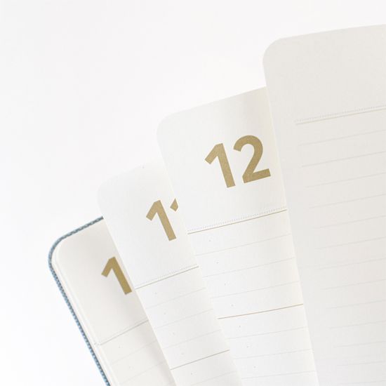 기억보관함 미디움 월간 2025년