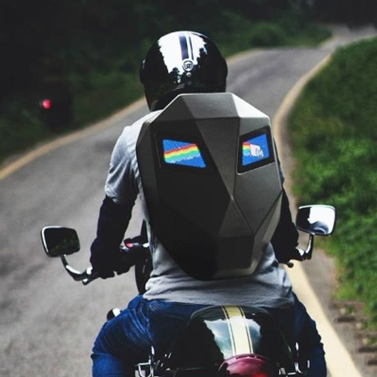 바이크 백팩 LED 오토바이 가방 방수 헬멧수납 리어백