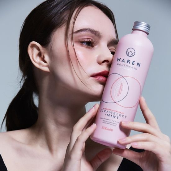 웨이큰 마우스워시 500ml 스트로베리민트향+컵 포함