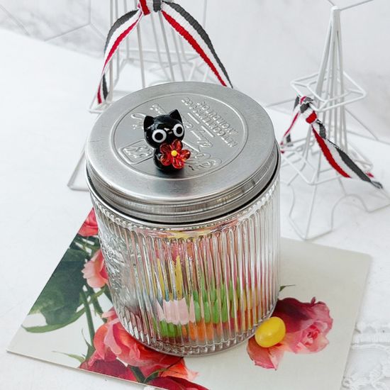 유리 미니어쳐 꽃을 든 고양이 블랙