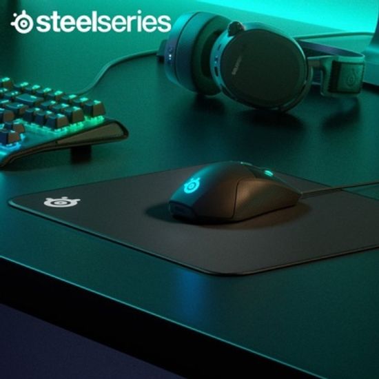 스틸시리즈 Qck Edge Medium 게이밍 마우스패드