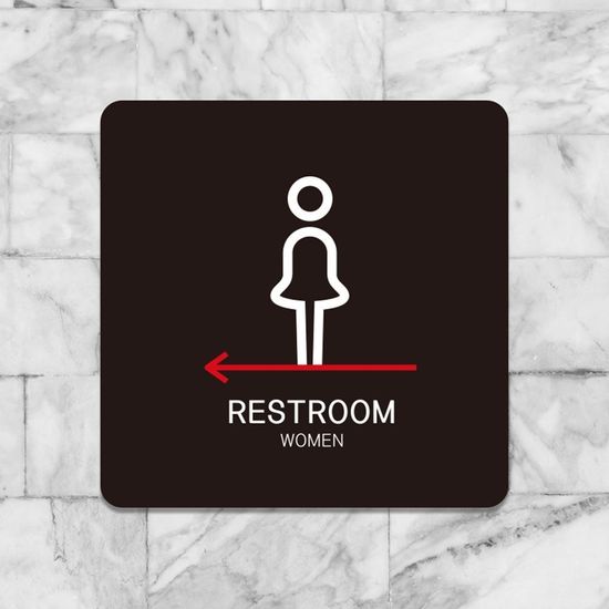 RESTROOM WOMEN 왼쪽2 안내판 18x18cm 블랙(WFHNAJW)