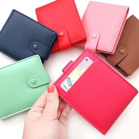 Simple Half Wallet