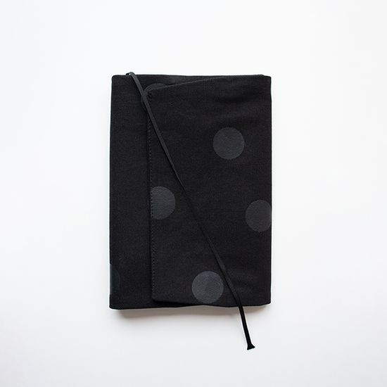 Black Dot book cover / A.R.T 북커버