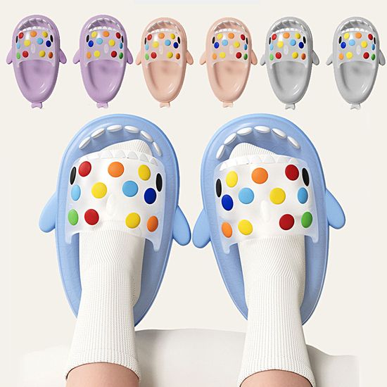 레인보우 아기 상어 푹신한 쿠션 샌들 여름 슬리퍼