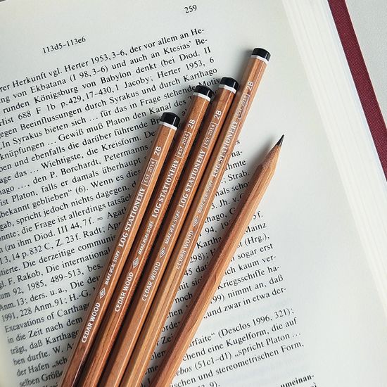 프리미엄 시더 우드 연필 2B 각인 12자루 1다스 CP306