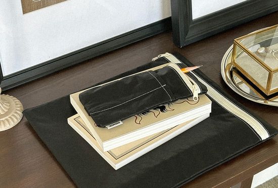 [KYOBO X OHMIK ]북 파우치 & 밴딩펜파우치 3종택