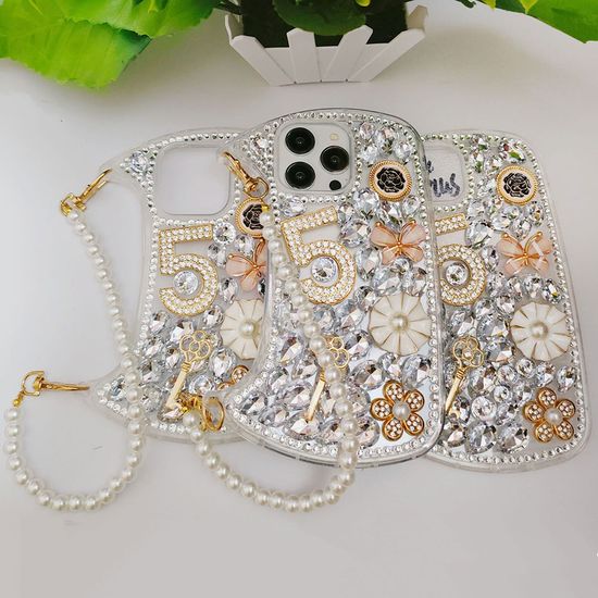 아이폰 15 14 13 12 큐빅 파츠 스트랩 핸드백 케이스