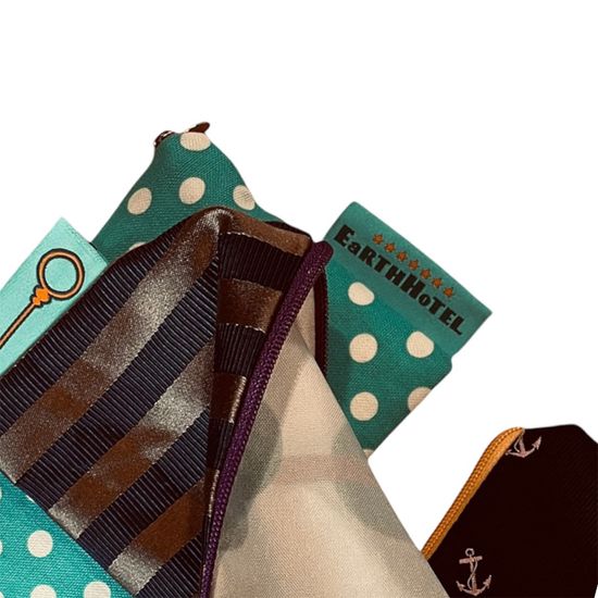 얼스호텔 현수막필통 업사이클링제품 폐현수막재활용 