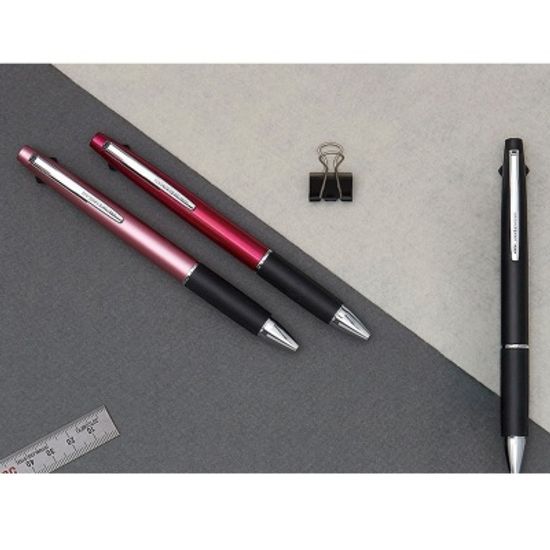 제트스트림 0.5mm 고급 3색볼펜/멀티펜 SXE3-800-05
