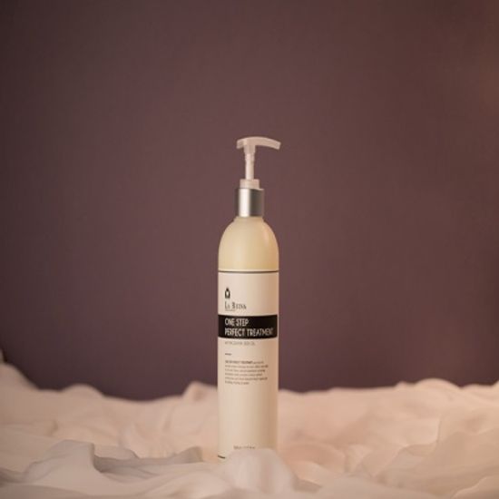 라레이나 원 스텝 퍼펙트 단백질 클리닉 트리트먼트