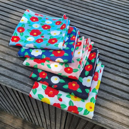 동백꽃 네이비 (손수건 스카프)