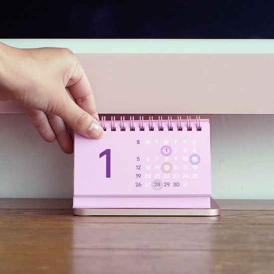 2025년 언더모니터 미니 탁상달력