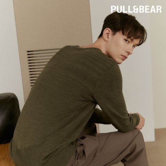 폴앤베어 소프트터치 베이직 남자 브이넥 코튼 니트