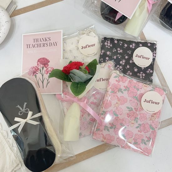 카네이션 덧신 선물 세트 어버이날 스승의날 용돈 답