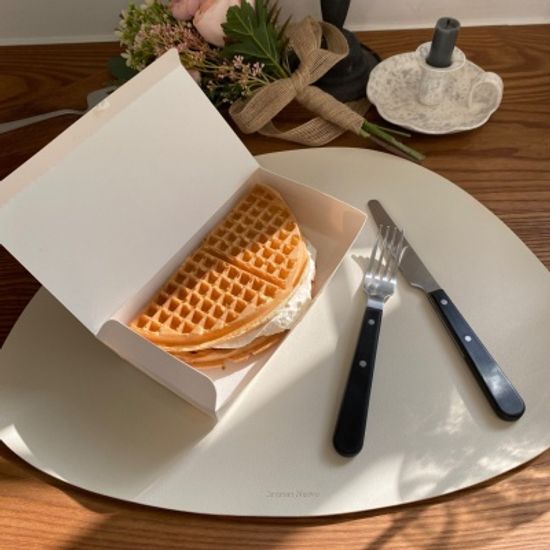 누보 테이블매트 가죽 방수 식탁매트 식탁인테리어