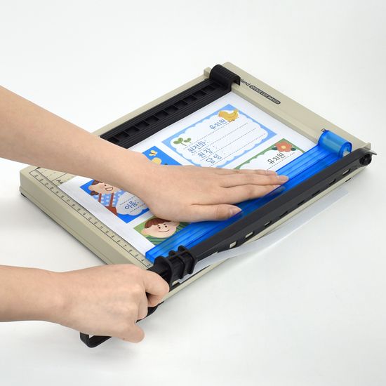 작두형 재단기 OFFICE CUT A4 BASIC 14매